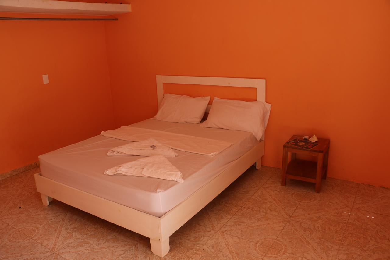 Luiggi Hostel Las Terrenas Bagian luar foto