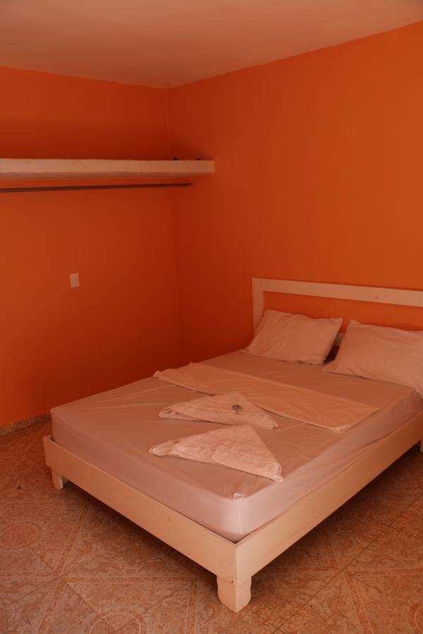Luiggi Hostel Las Terrenas Bagian luar foto